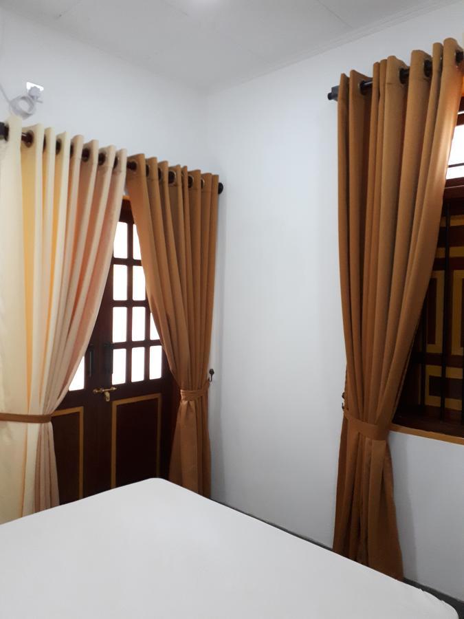 Villa Palm Breeze Polhena Εξωτερικό φωτογραφία