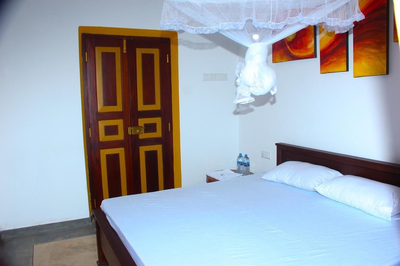 Villa Palm Breeze Polhena Εξωτερικό φωτογραφία