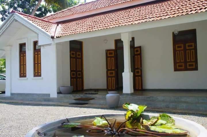 Villa Palm Breeze Polhena Εξωτερικό φωτογραφία